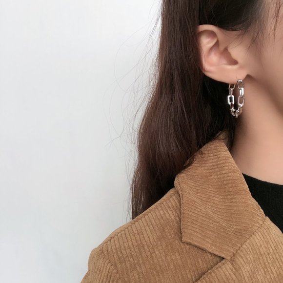 ❤️🔥𝕤𝕒𝕝𝕖❤️🔥🦋 chains earrings - Picture 9 of 9